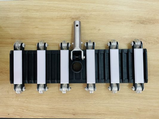 Bàn Hút Hồ Bơi 12 Bánh Xe Biotech Pool - Vệ Sinh Hồ Bơi Hiệu Quả