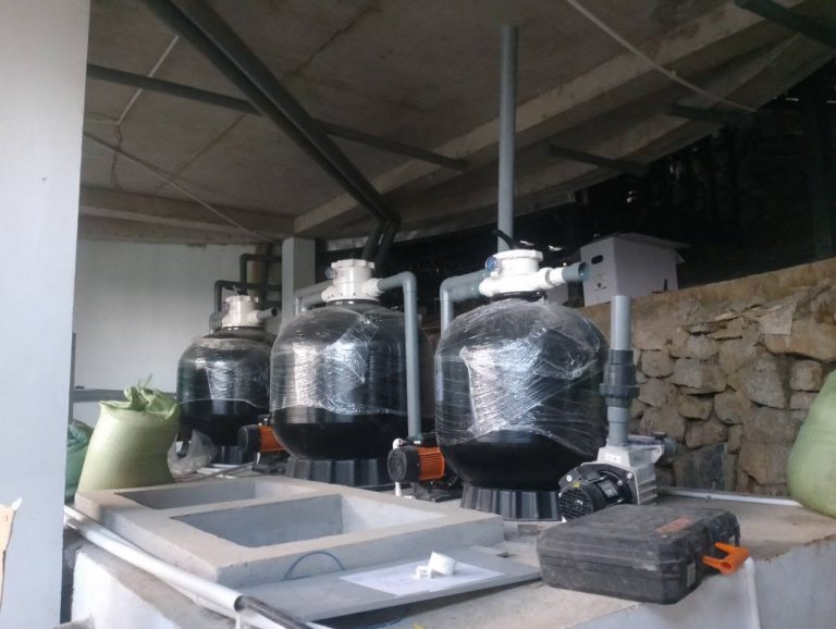 Máy Sưởi Hồ Bơi Tại Hà Nội — Heat Pump Tiết Kiệm Điện, Giao Hàng Toàn Quốc