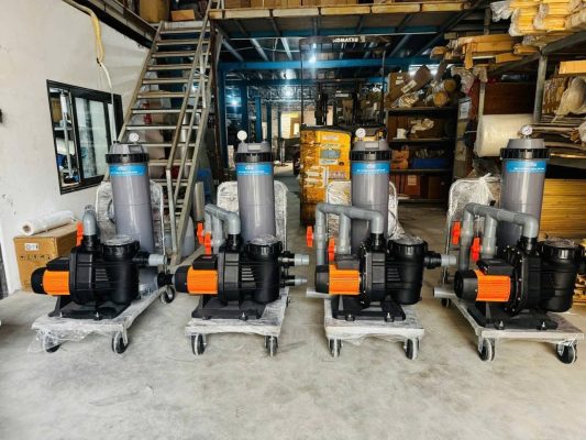 Bàn Hút Hồ Bơi 8 Bánh Xe Biotech Pool Thiết Bị Vệ Sinh Hồ Bơi Hiệu Quả