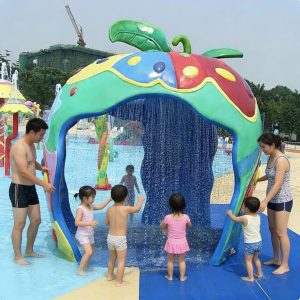 Đài Phun Nước Hình Quả Táo Composite Cho Sân Chơi Nước Trẻ Em