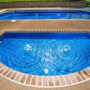 Hồ Bơi Composite Wet Deck – Sàn Tràn Nước Độc Đáo Hồ bơi composite Wet Deck – góc nhìn toàn cảnh
