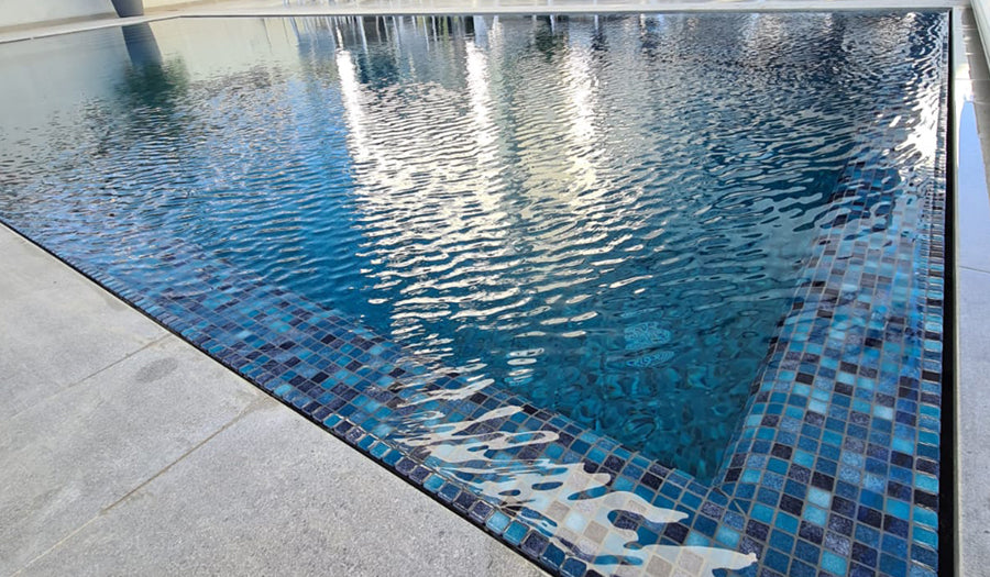 Gạch Mosaic Thủy Tinh Xanh Đầm Phá Tiết Kiệm Cho Hồ Bơi Gạch Mosaic Thủy Tinh Xanh Đầm Phá Tiết Kiệm Cho Hồ Bơi - Ảnh 2